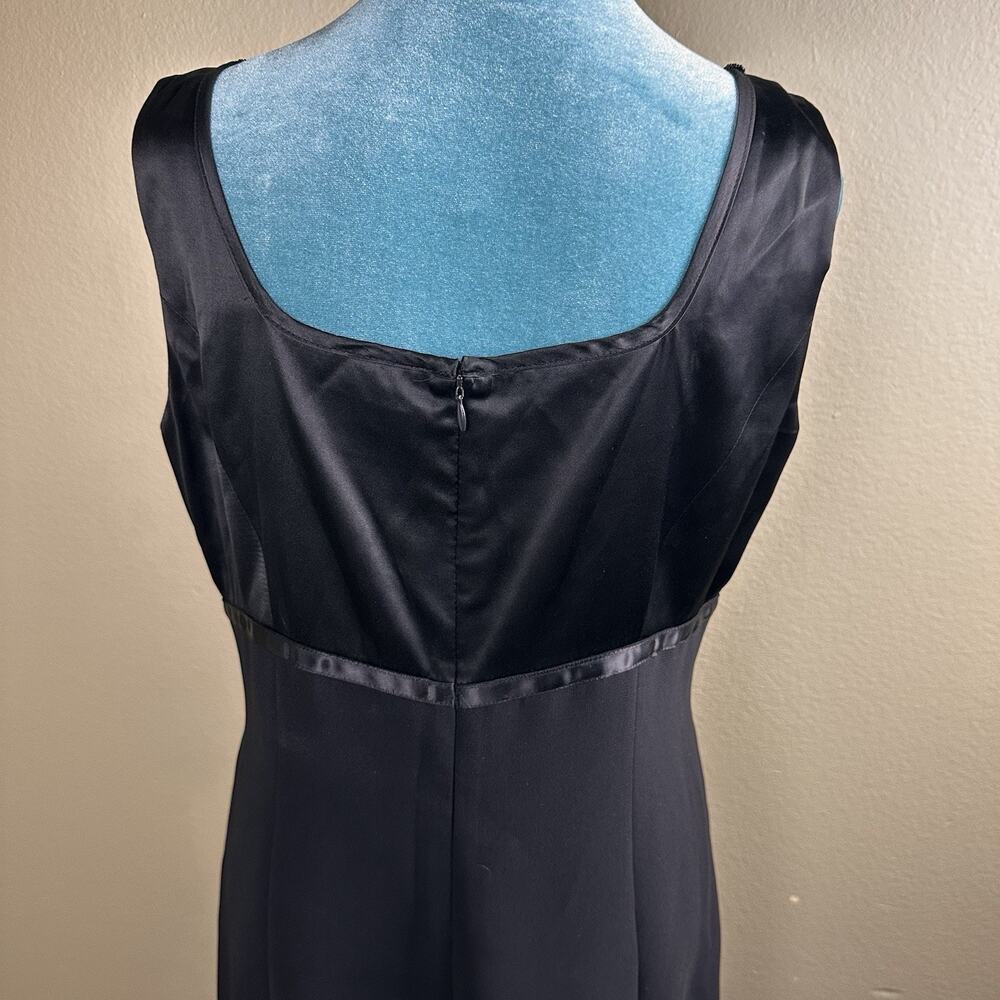 Tahari Arthur Levine Women 10 dress formal sheath black silk poly holiday party - Picture 9 of 16